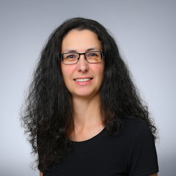 Nicole Riet